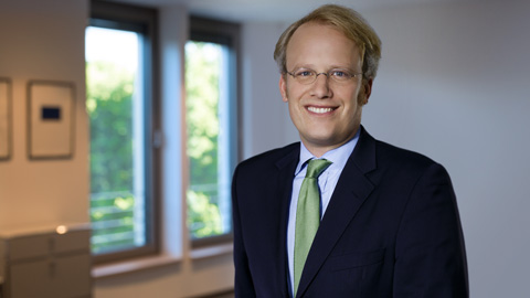 Dr. Florian Schöler Dr. Florian Schöler